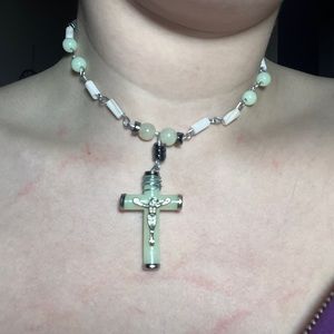 JEZUZ Piece with Green Calcite